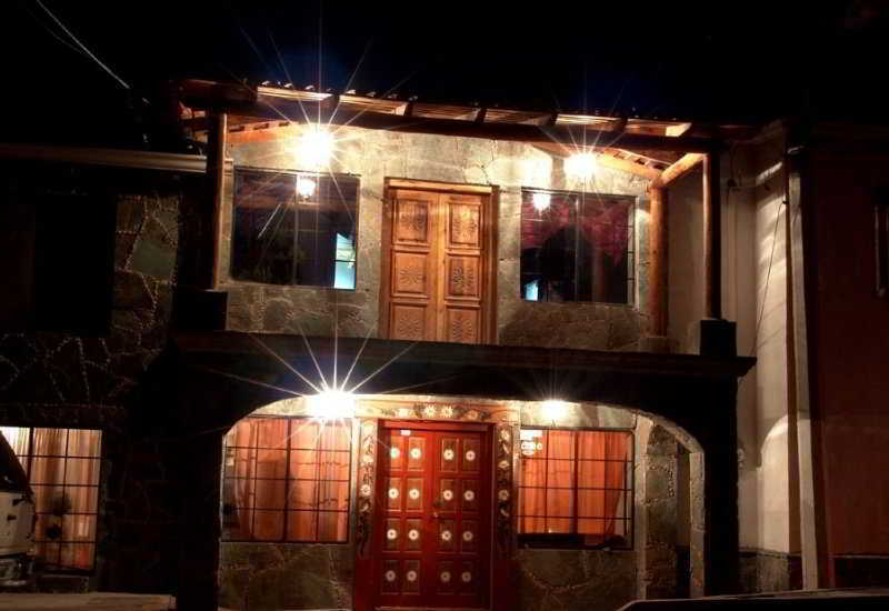 Plaza Mexicana Margarita's Creel Exterior foto