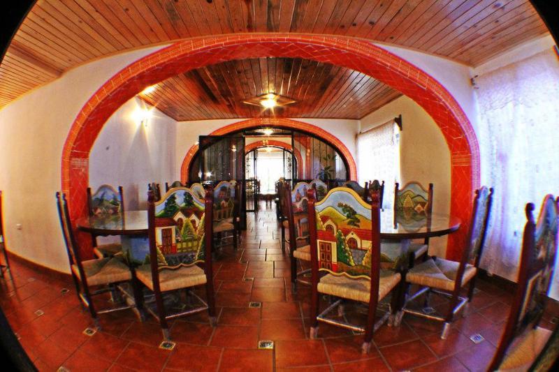 Plaza Mexicana Margarita's Creel Exterior foto